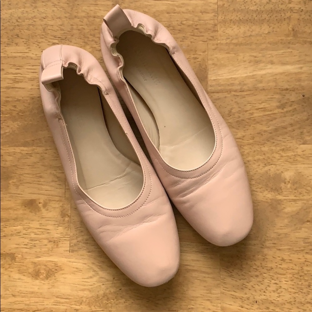 Everlane Day Flat